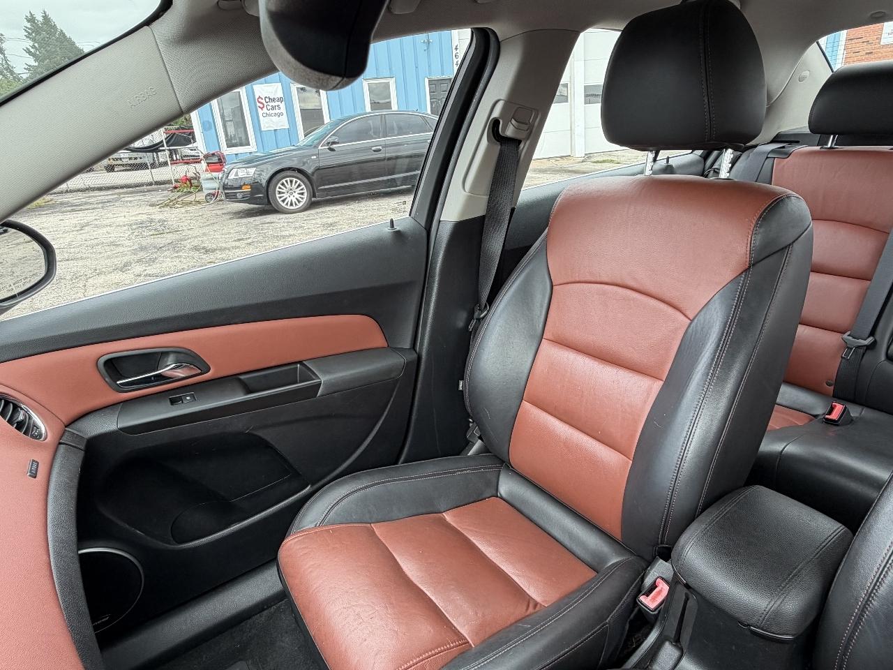Chevrolet Cruze 2LT Auto 2013