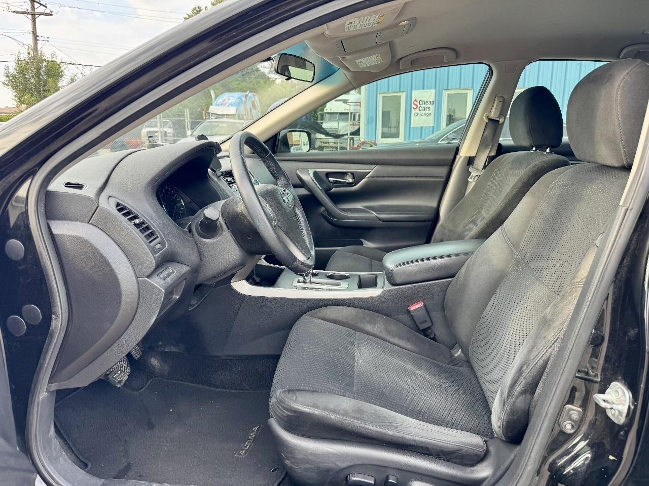 Nissan Altima 2.5 SV 2015