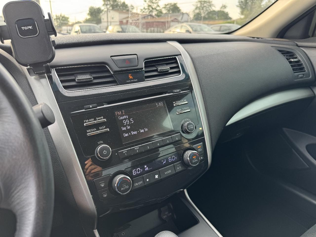 Nissan Altima 2.5 SV 2015