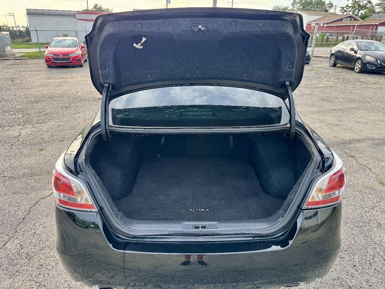 Nissan Altima 2.5 SV 2015