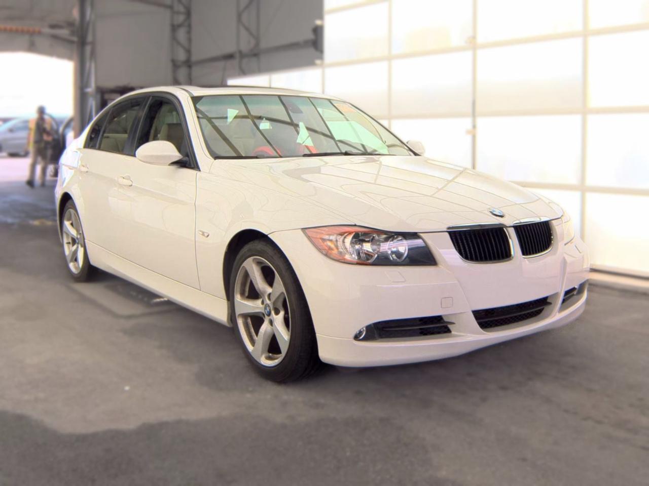BMW 3-Series 328xi 2007
