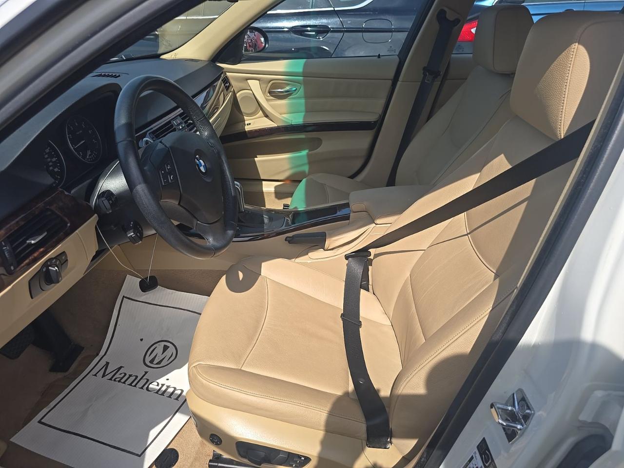 BMW 3-Series 328xi 2007