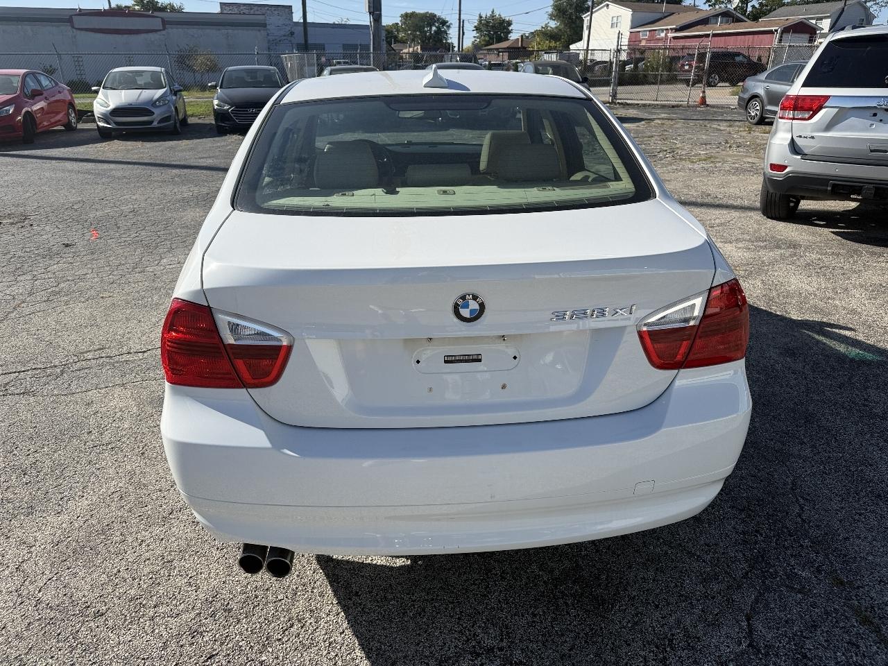 BMW 3-Series 328xi 2007