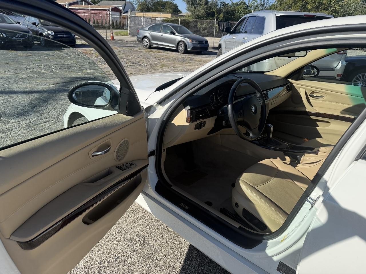 BMW 3-Series 328xi 2007