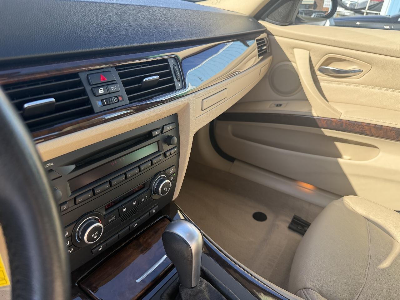 BMW 3-Series 328xi 2007