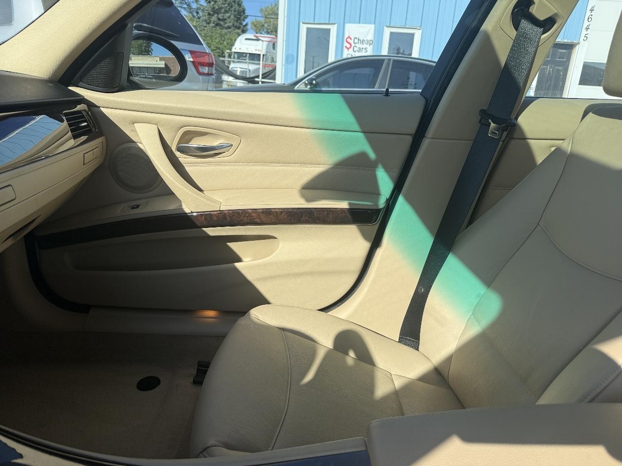 BMW 3-Series 328xi 2007