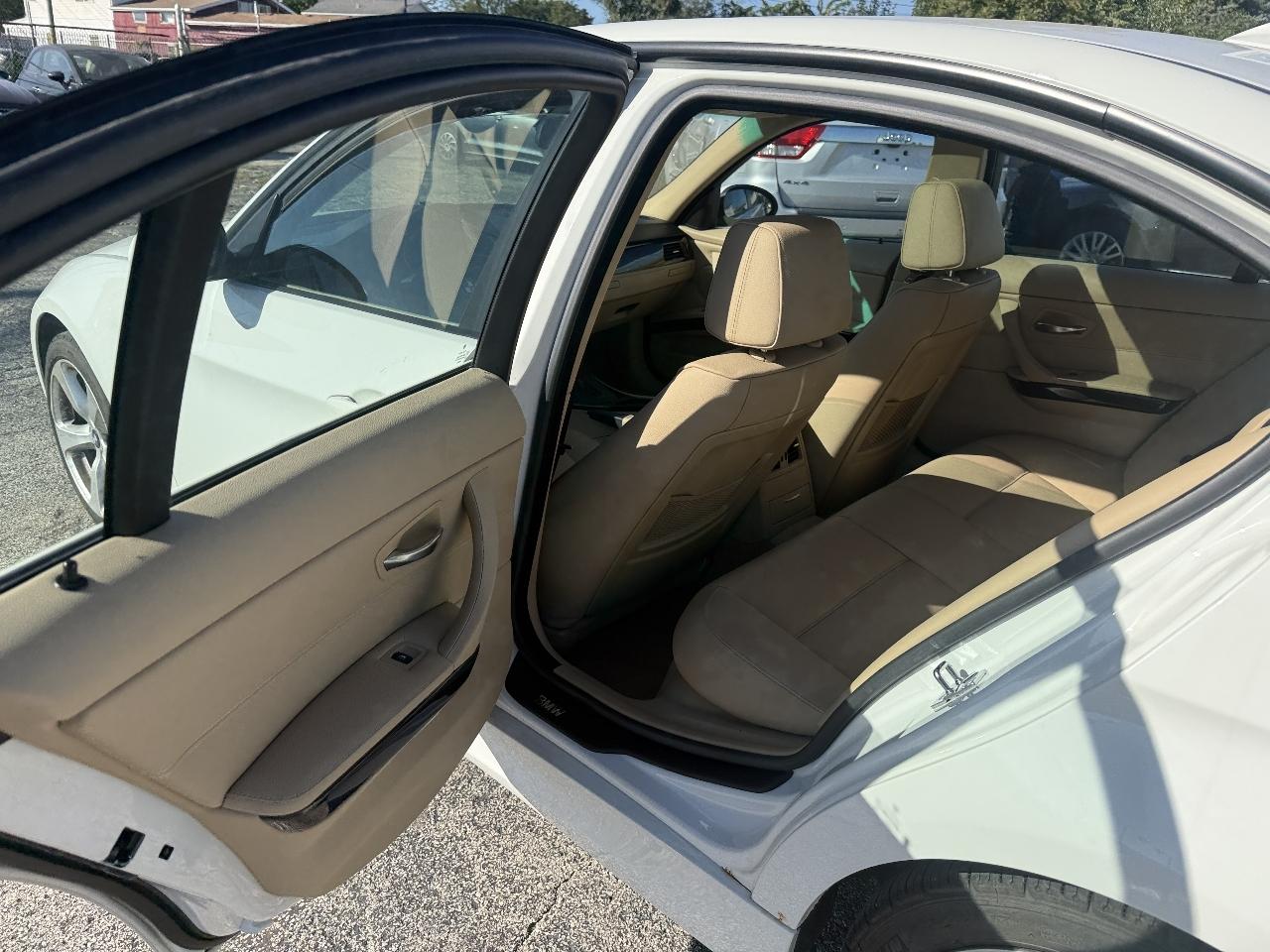 BMW 3-Series 328xi 2007