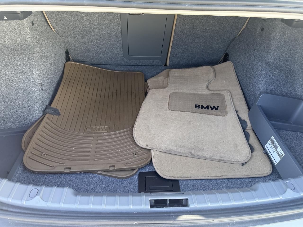 BMW 3-Series 328xi 2007