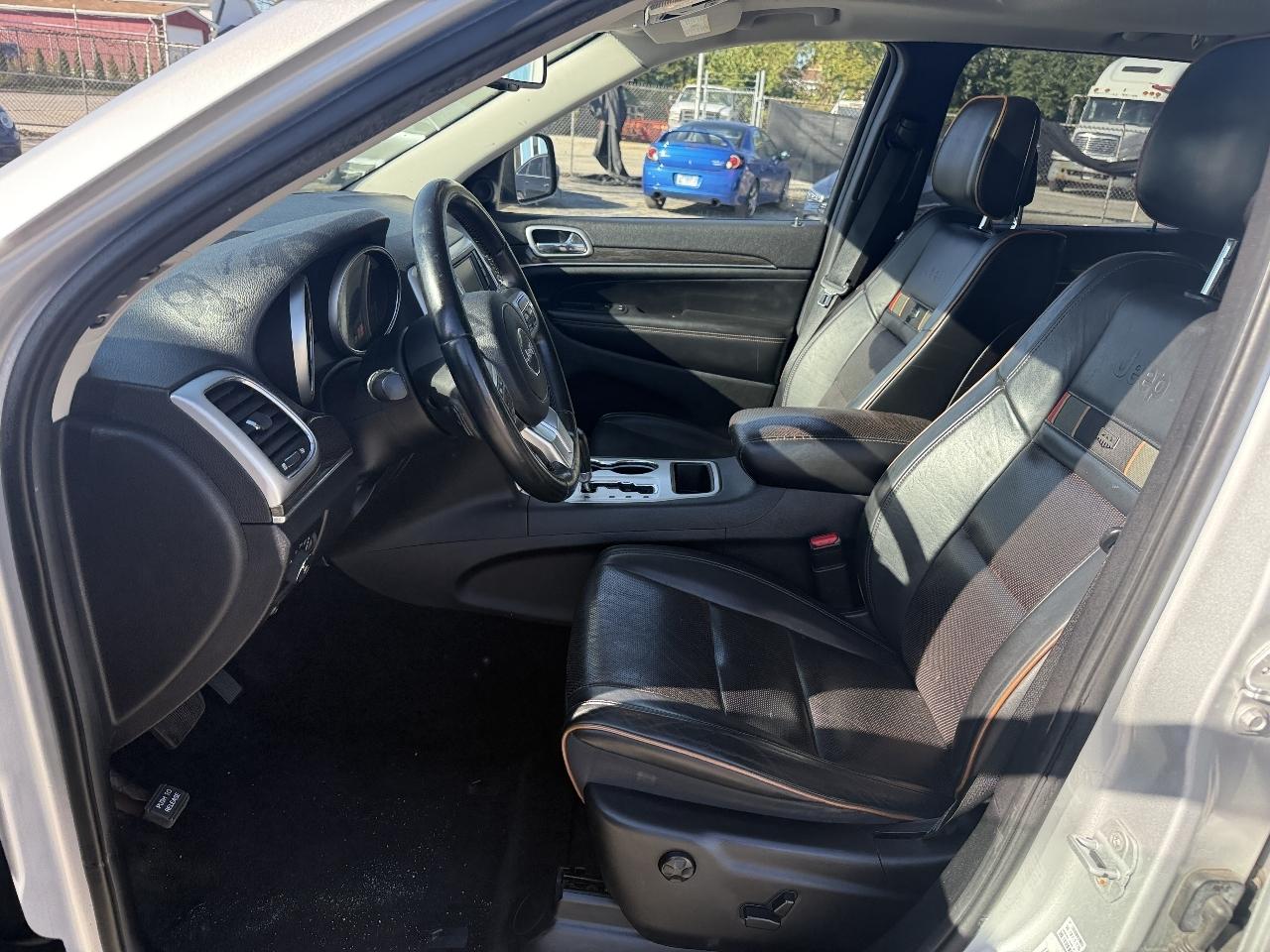 Jeep Grand Cherokee  2011