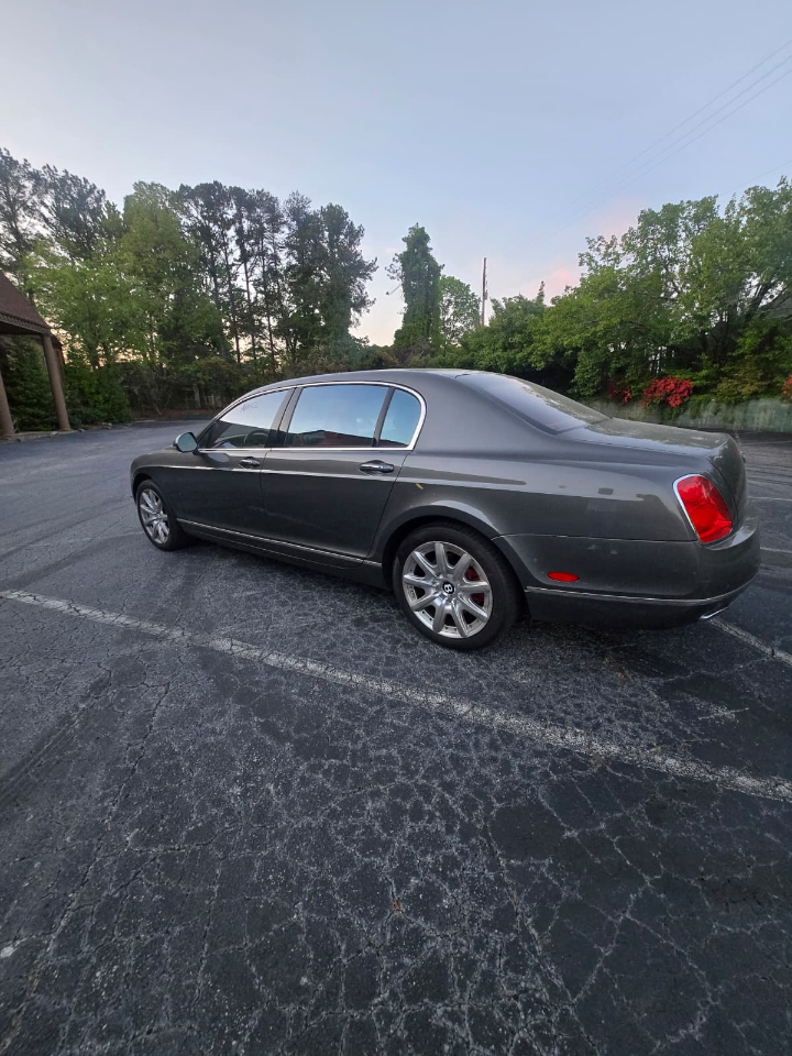 Bentley Continental Flying Spur Sedan 2011 Bentley Continental Flying Spur Sedan 2011