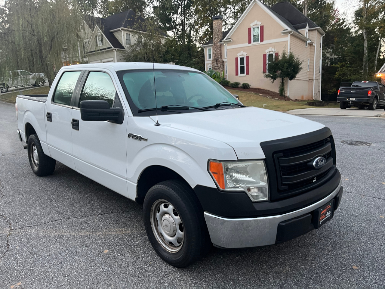 Ford F-150 XL SuperCrew 5.5-ft. Bed 2WD 2014 Ford F-150 XL SuperCrew 5.5-ft. Bed 2WD 2014