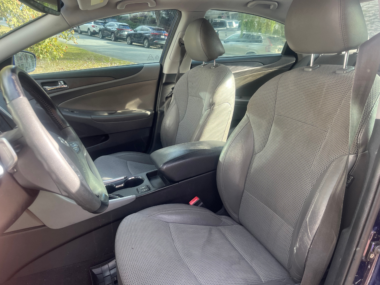 Hyundai Sonata SE Auto 2013 Hyundai Sonata SE Auto 2013