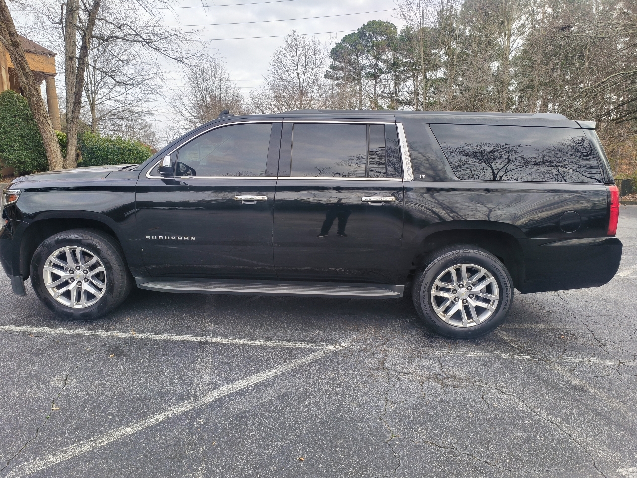 Chevrolet Suburban LT 2WD 2018