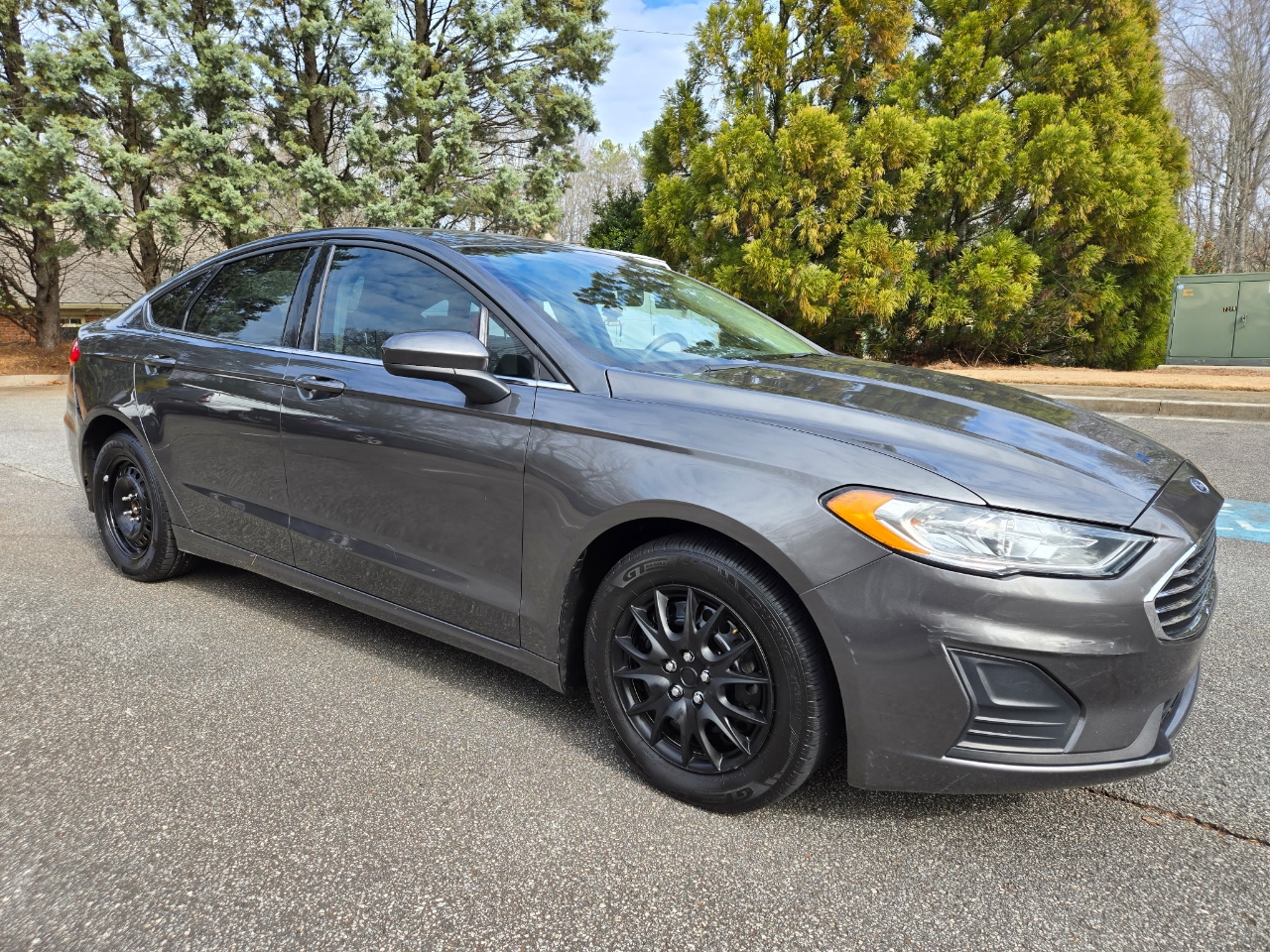 Ford Fusion S 2019