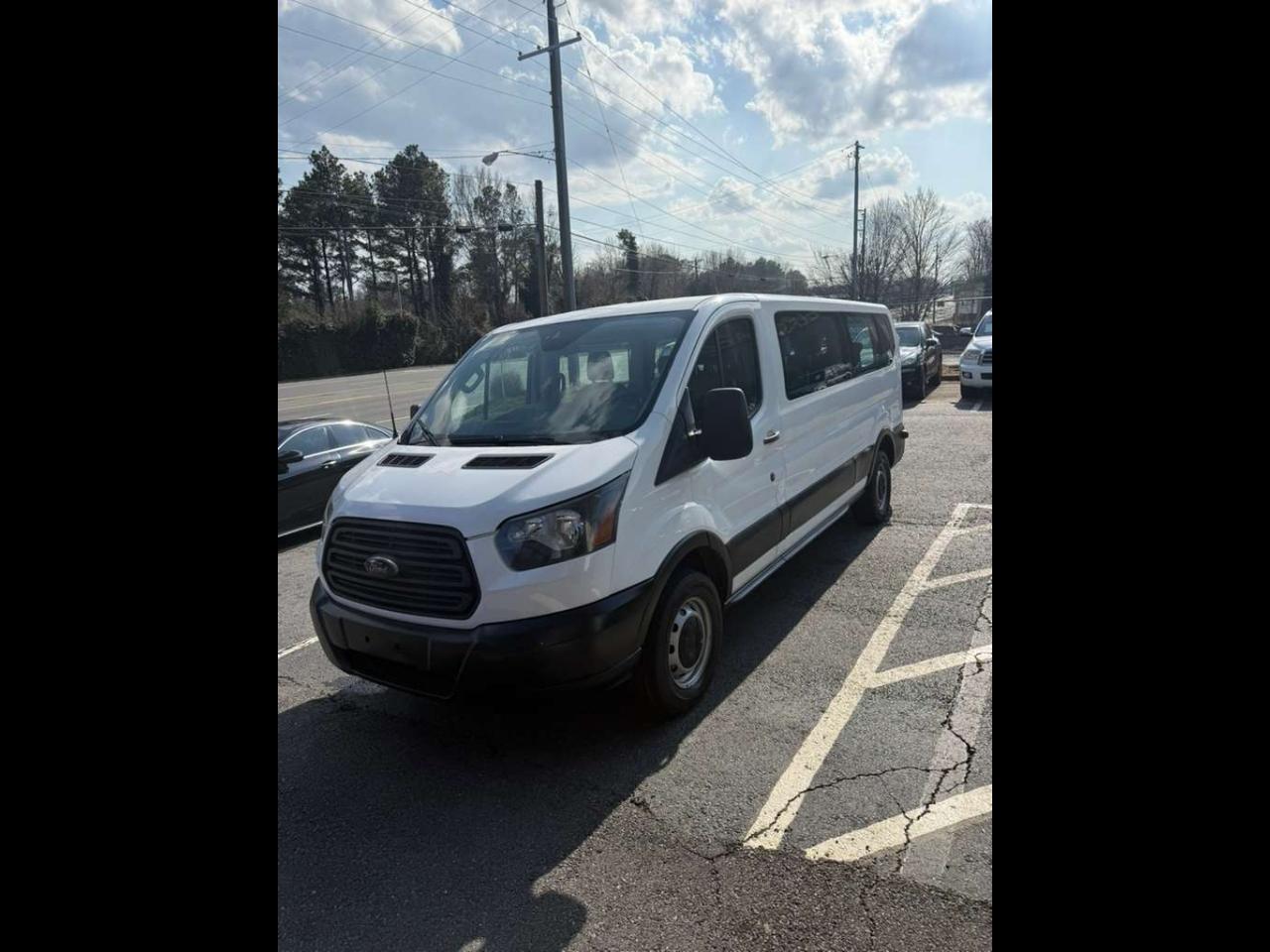 Ford Transit 350 Wagon Low Roof XL w/Sliding Pass. 148-in. WB 2018