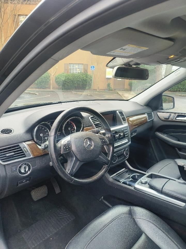 Mercedes-Benz M-Class ML350 4MATIC 2013