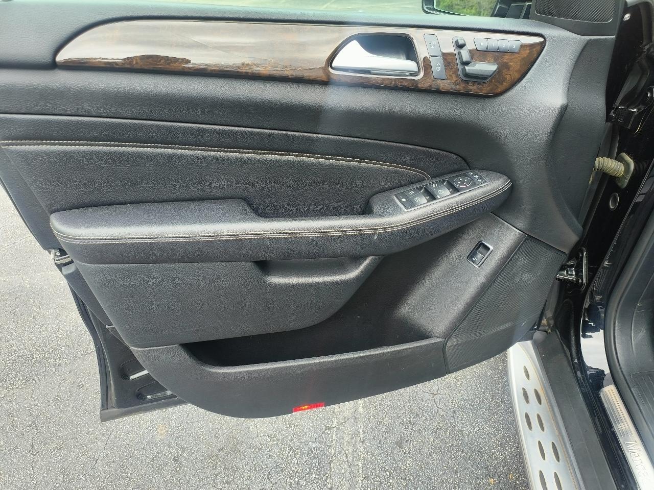 Mercedes-Benz M-Class ML350 4MATIC 2013