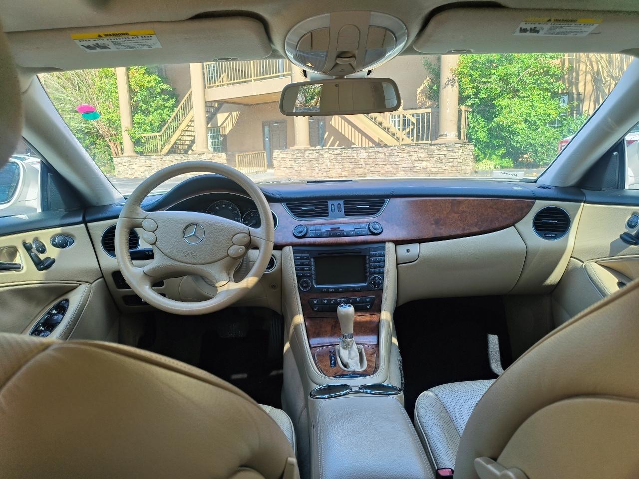 Mercedes-Benz CLS-Class CLS550 4-Door Coupe 2007