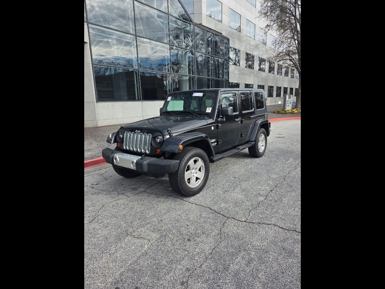 Jeep Wrangler Unlimited Sahara 4WD 2010