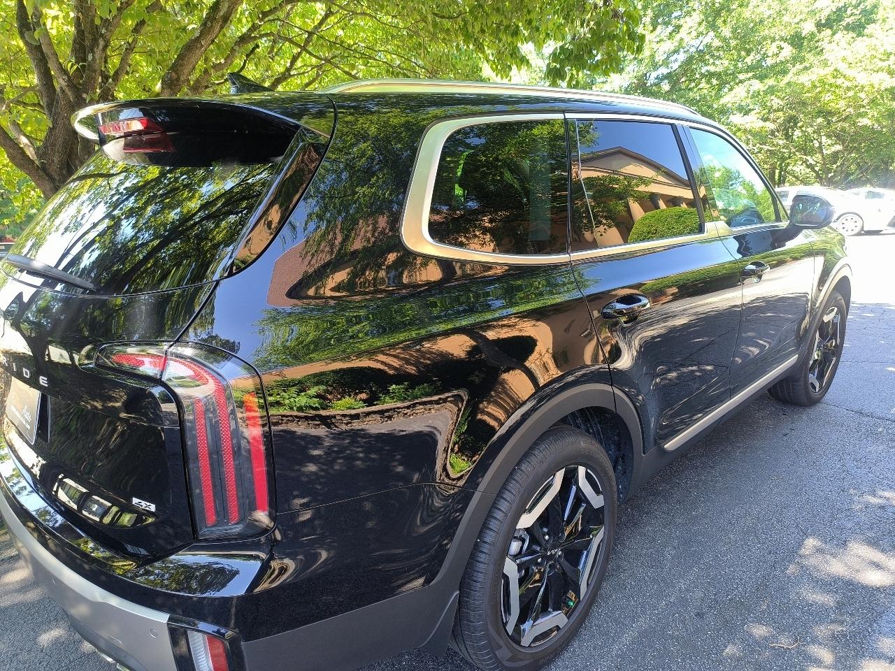Kia Telluride EX AWD 2025