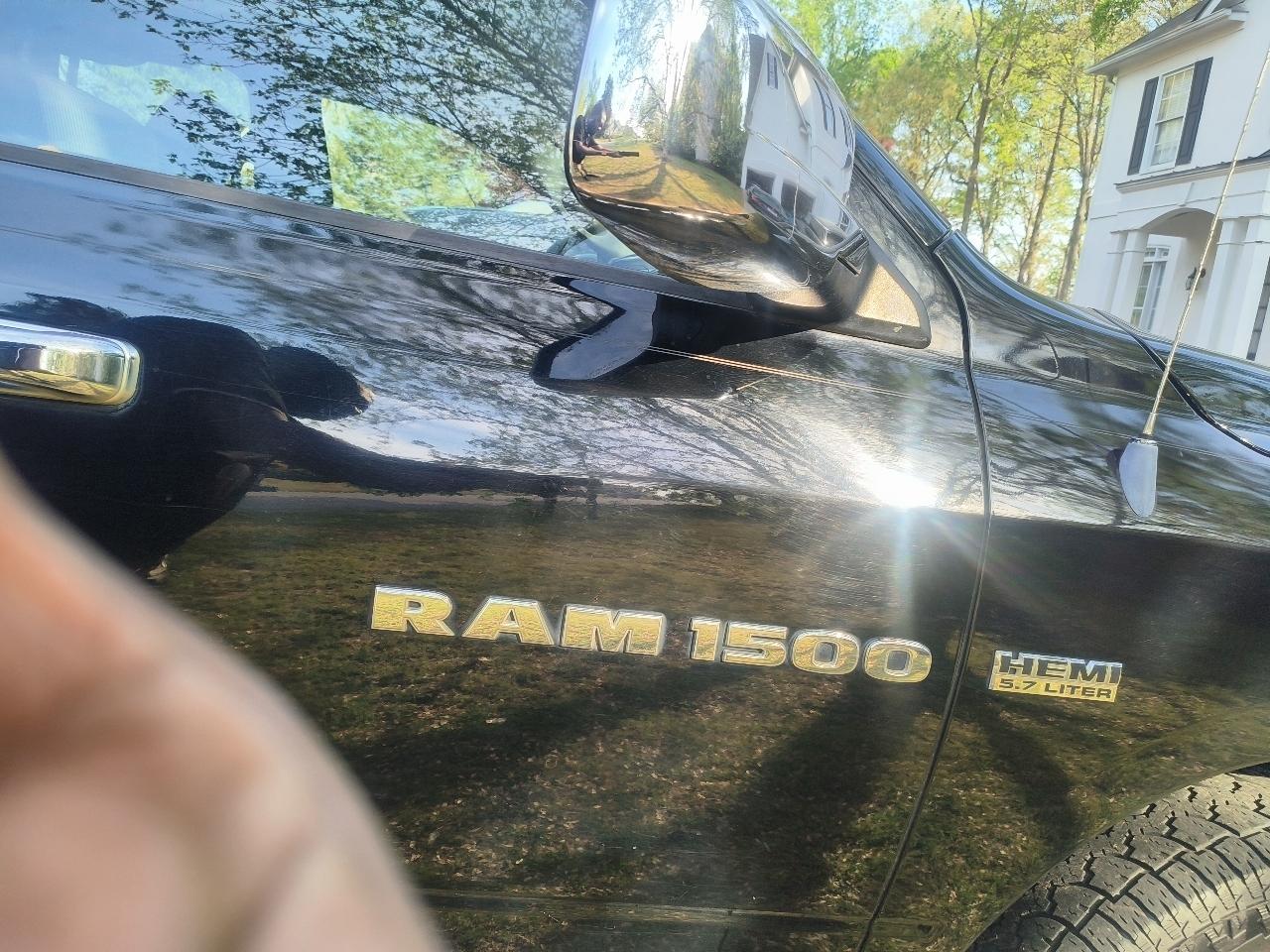 RAM 1500 ST Quad Cab 2WD 2012