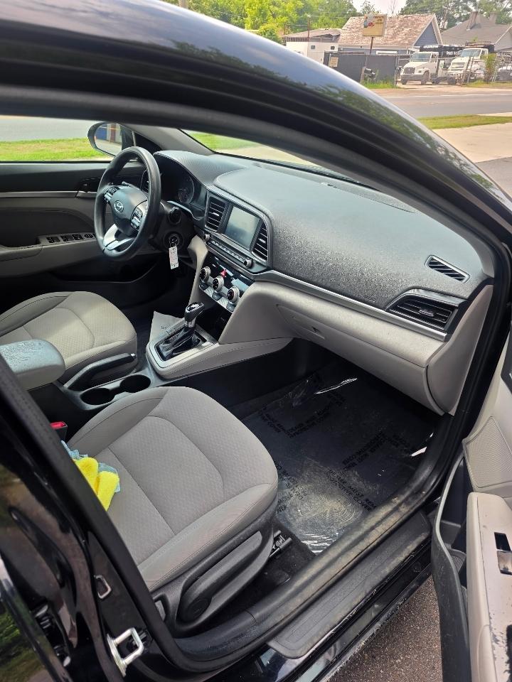Hyundai Elantra Limited 2019