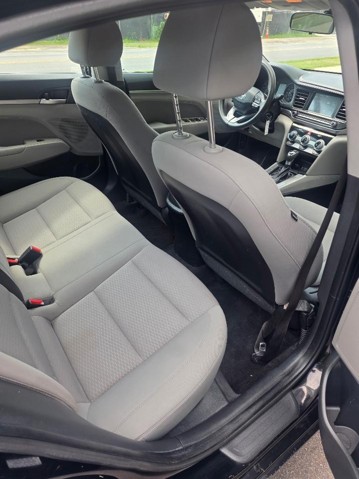 Hyundai Elantra Limited 2019