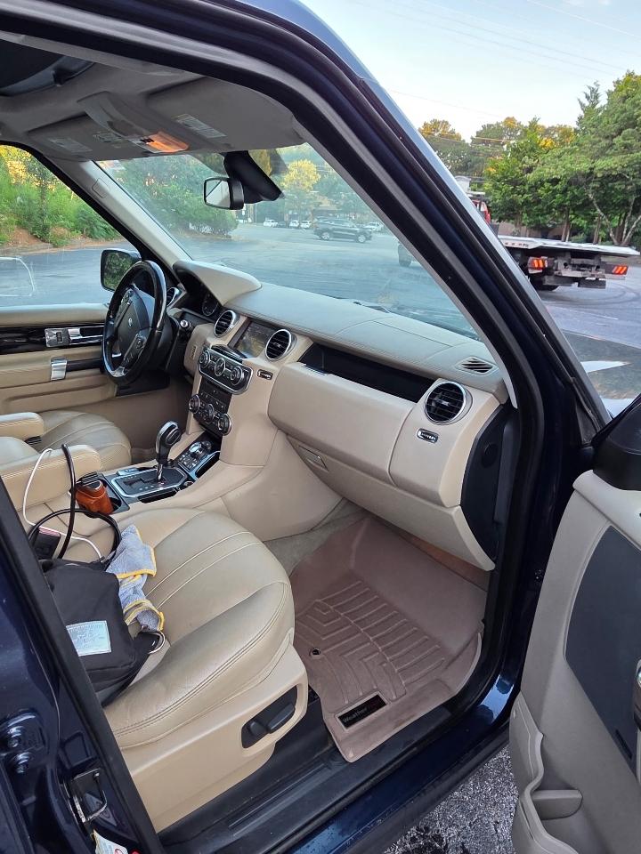 Land Rover LR4 HSE 2012