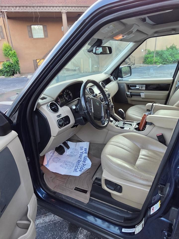 Land Rover LR4 HSE 2012