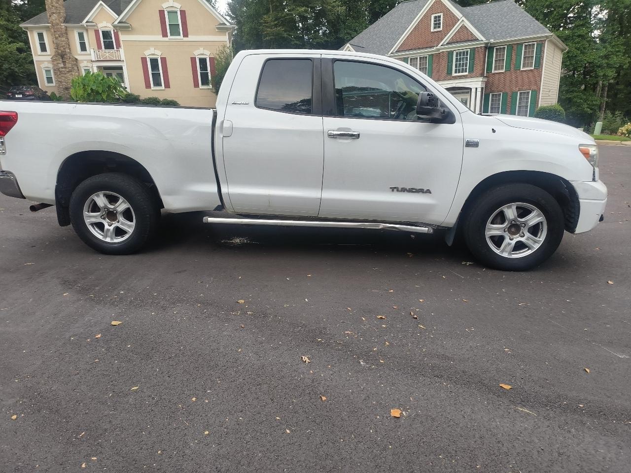 Toyota Tundra Limited Double Cab 2WD 2007