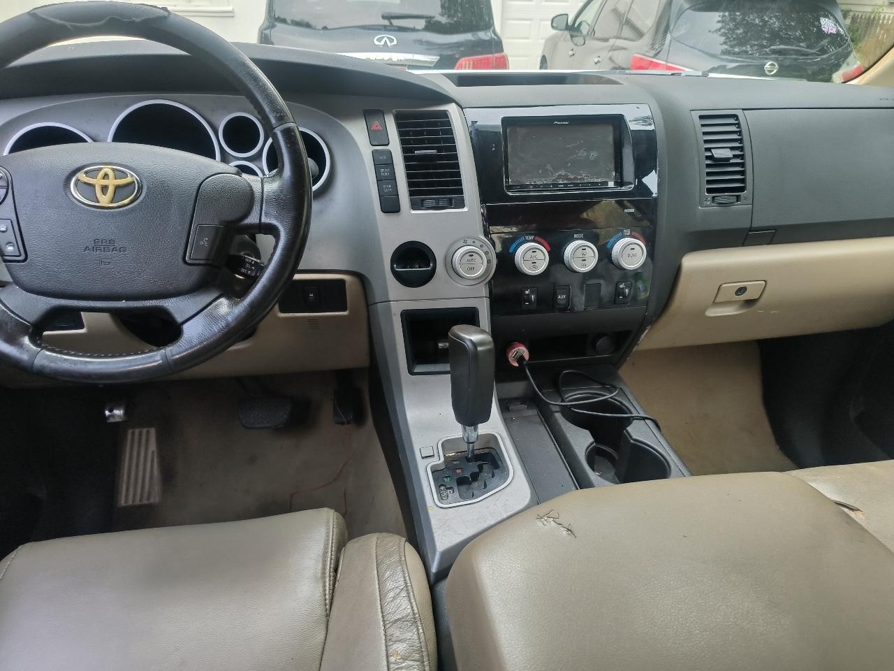 Toyota Tundra Limited Double Cab 2WD 2007