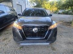 2021 Nissan Kicks 