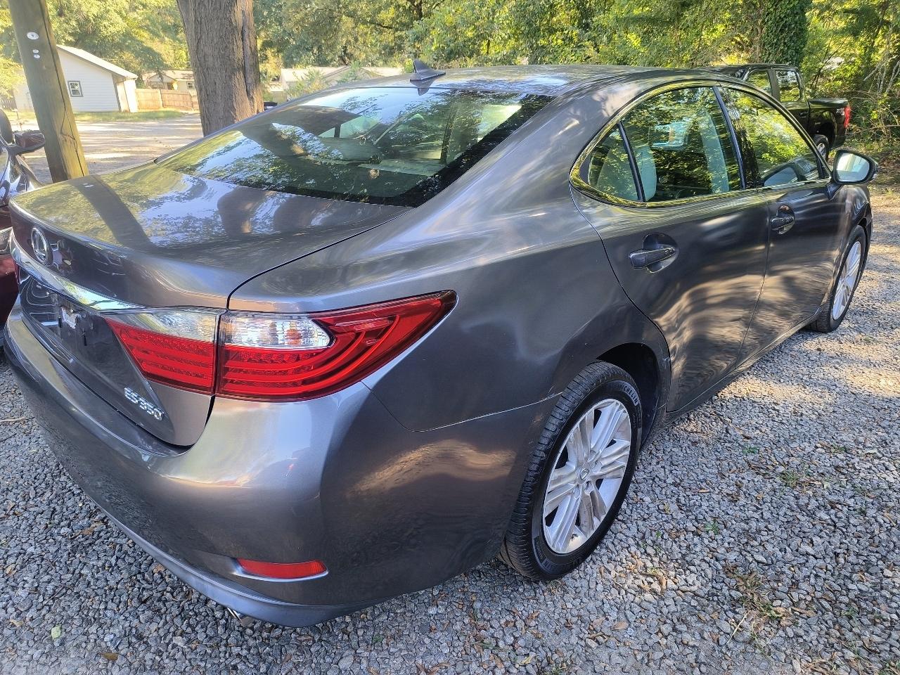 Lexus ES 350 Sedan 2013