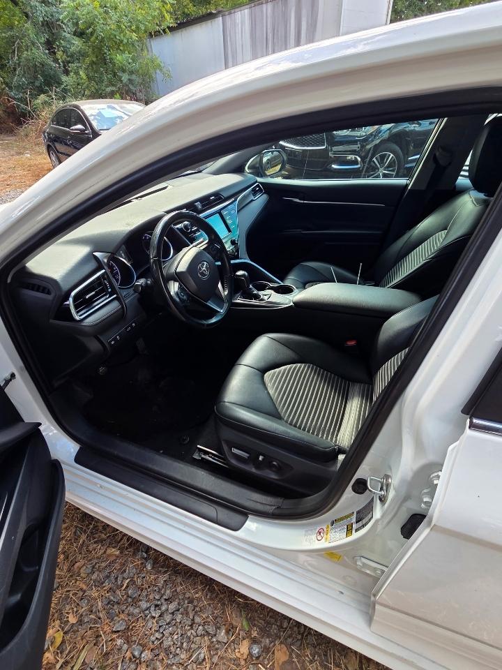 Toyota Camry 4dr Sdn SE Auto V6 2018