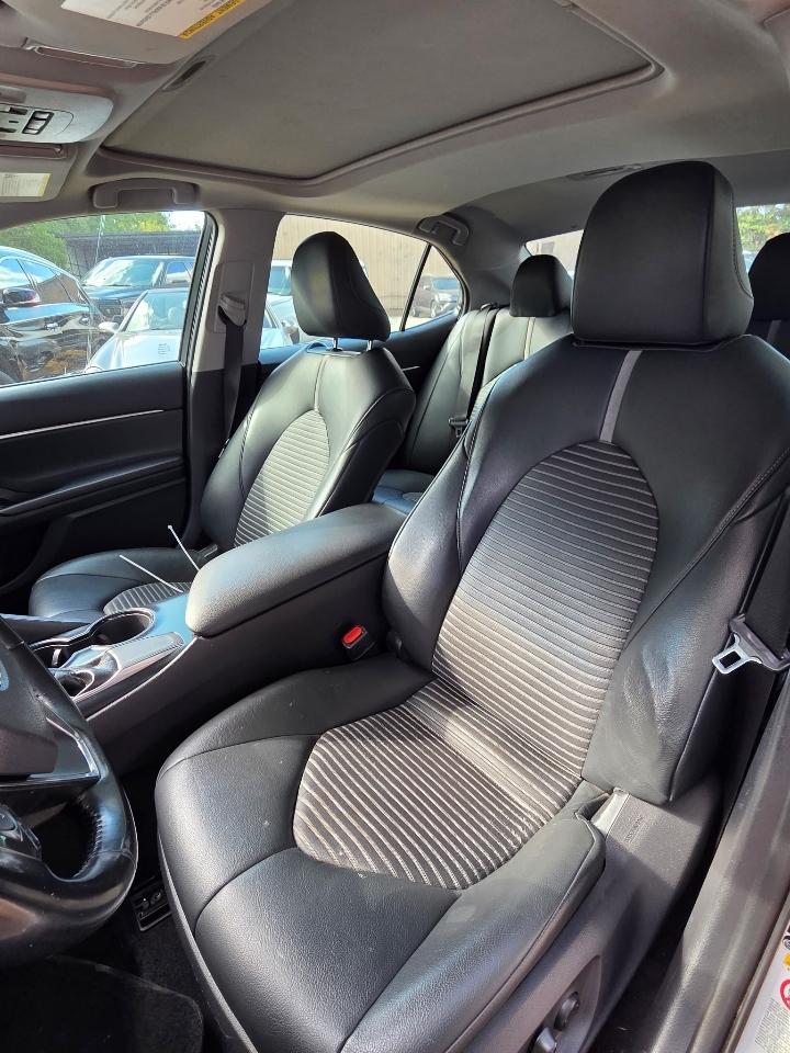 Toyota Camry 4dr Sdn SE Auto V6 2018