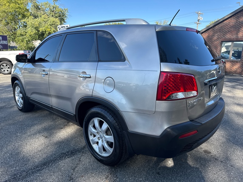 Kia Sorento LX 2WD 2013