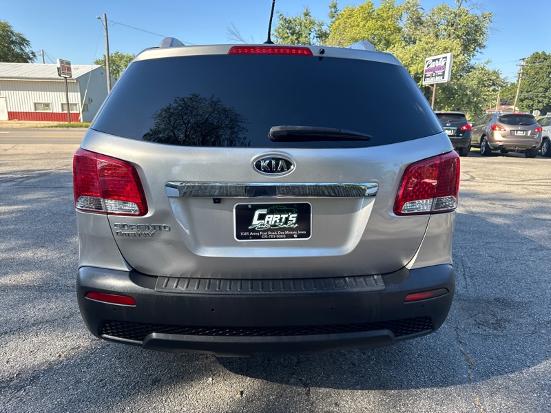 Kia Sorento LX 2WD 2013