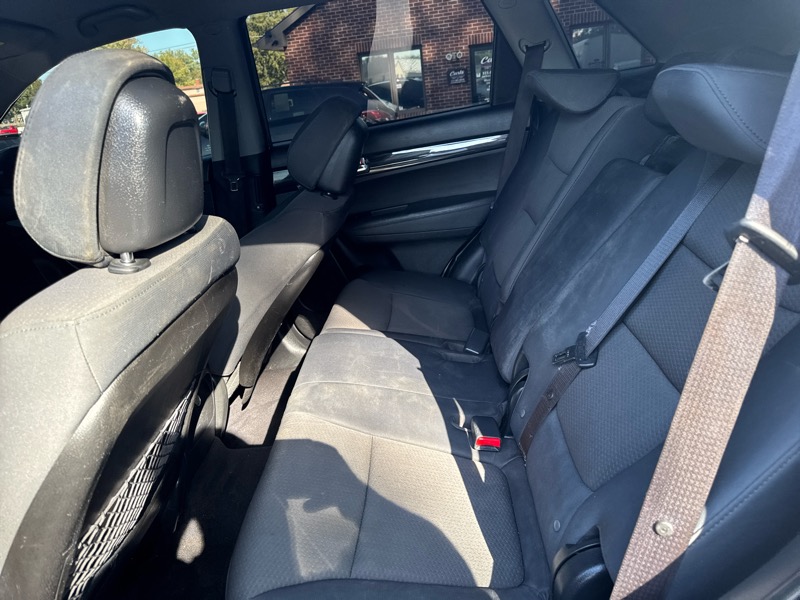 Kia Sorento LX 2WD 2013