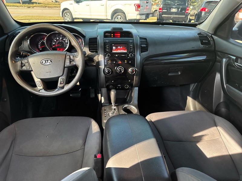 Kia Sorento LX 2WD 2013