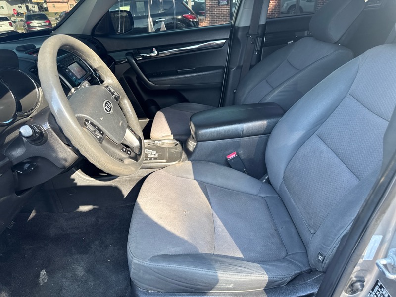 Kia Sorento LX 2WD 2013