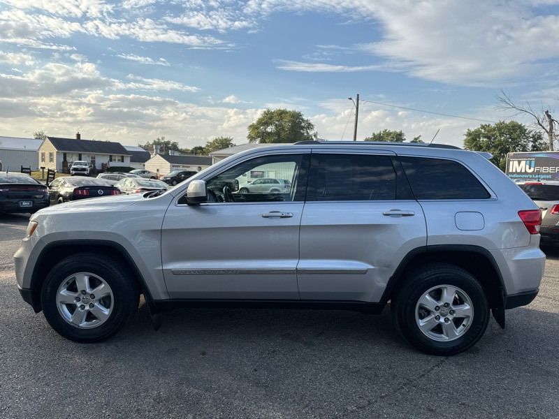 Jeep Grand Cherokee Laredo 4WD 2012