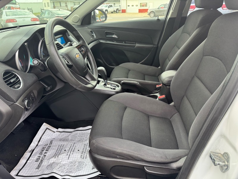 Chevrolet Cruze 1LT Auto 2015