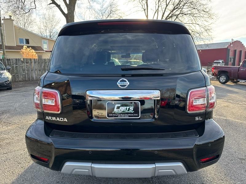 Nissan Armada Platinum AWD 2017