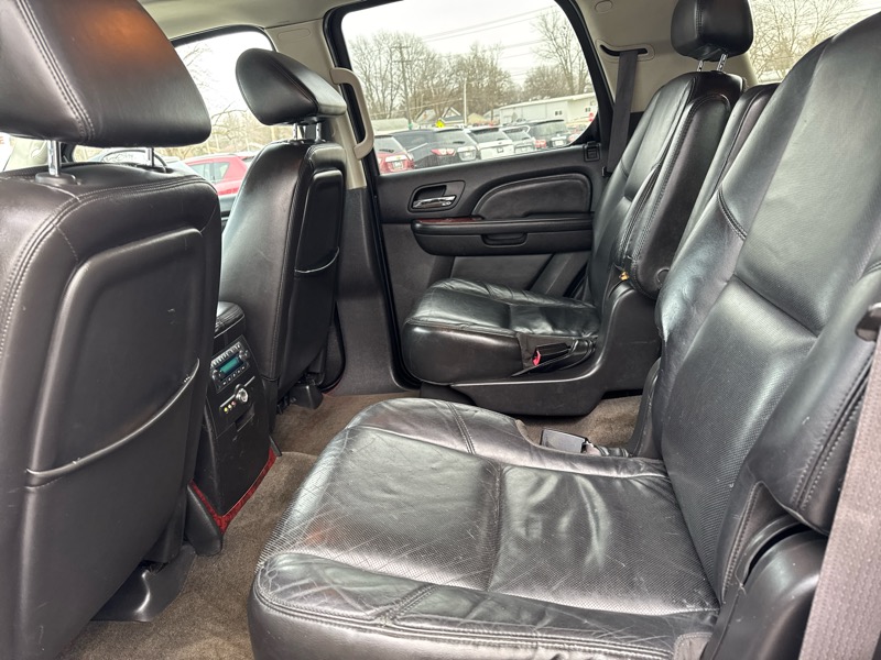 Cadillac Escalade AWD 2008