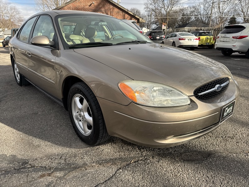 Ford Taurus SES 2003