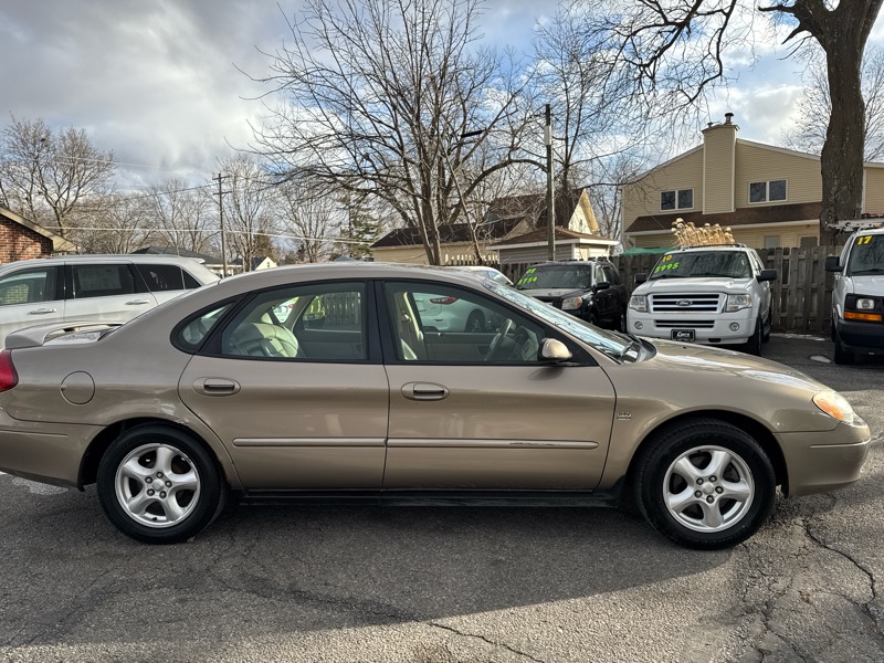 Ford Taurus SES 2003