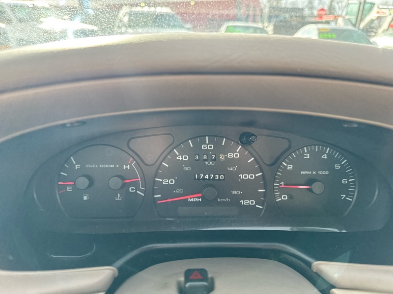 Ford Taurus SES 2003