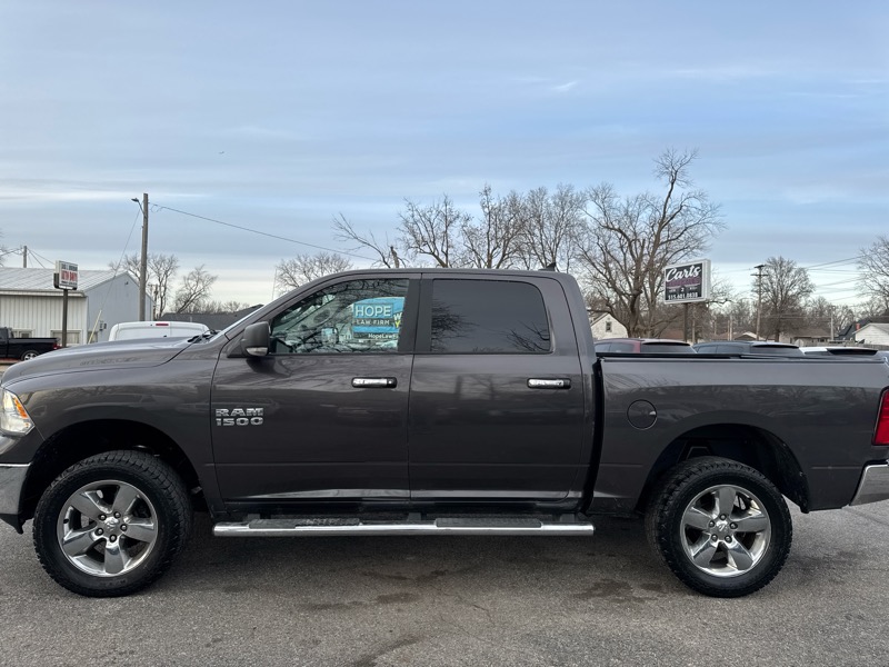 RAM 1500 4WD Crew Cab 149" Big Horn 2015