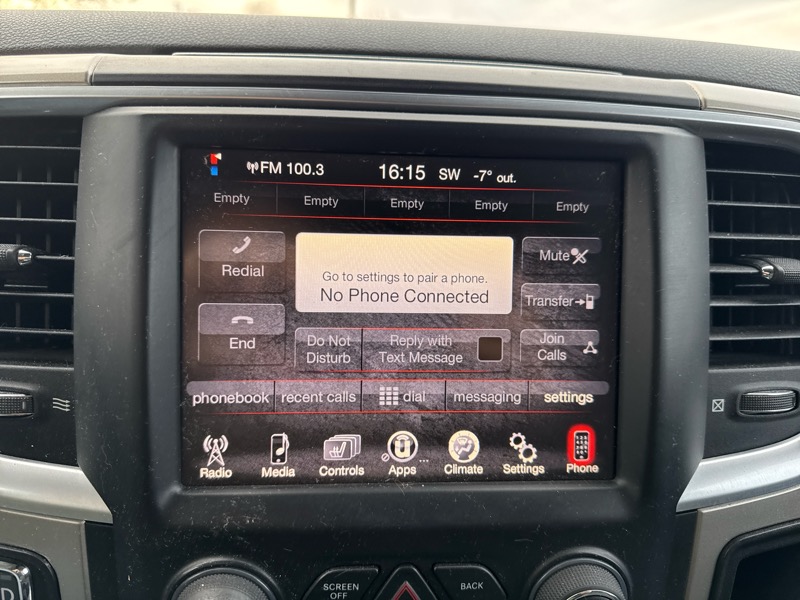 RAM 1500 4WD Crew Cab 149" Big Horn 2015