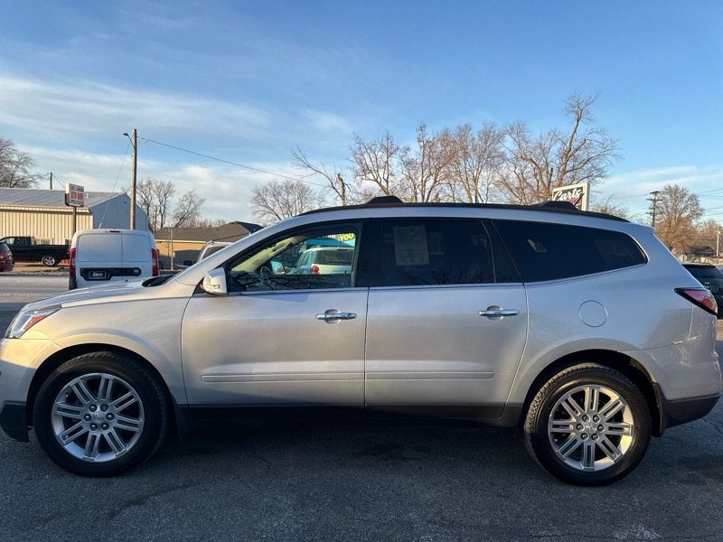 Chevrolet Traverse 1LT FWD 2013